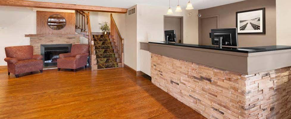 Country Inn & Suites Дартмут Экстерьер фото